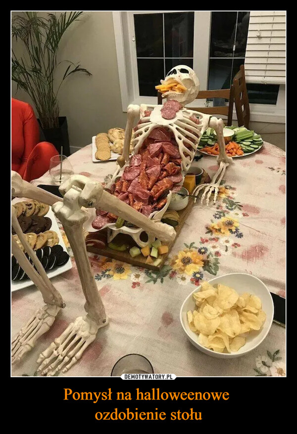 Pomysł na halloweenowe ozdobienie stołu –  